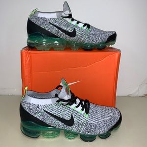 🔥SOLD🔥Nike vapormax flyknit men sz 8.5